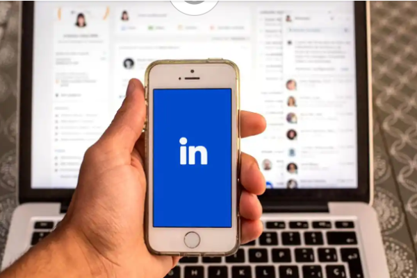 Social Media Marketing Part IV: LinkedIn